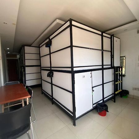 Ferienwohnung The Moonvine On 360 Phnom Penh Exterior foto