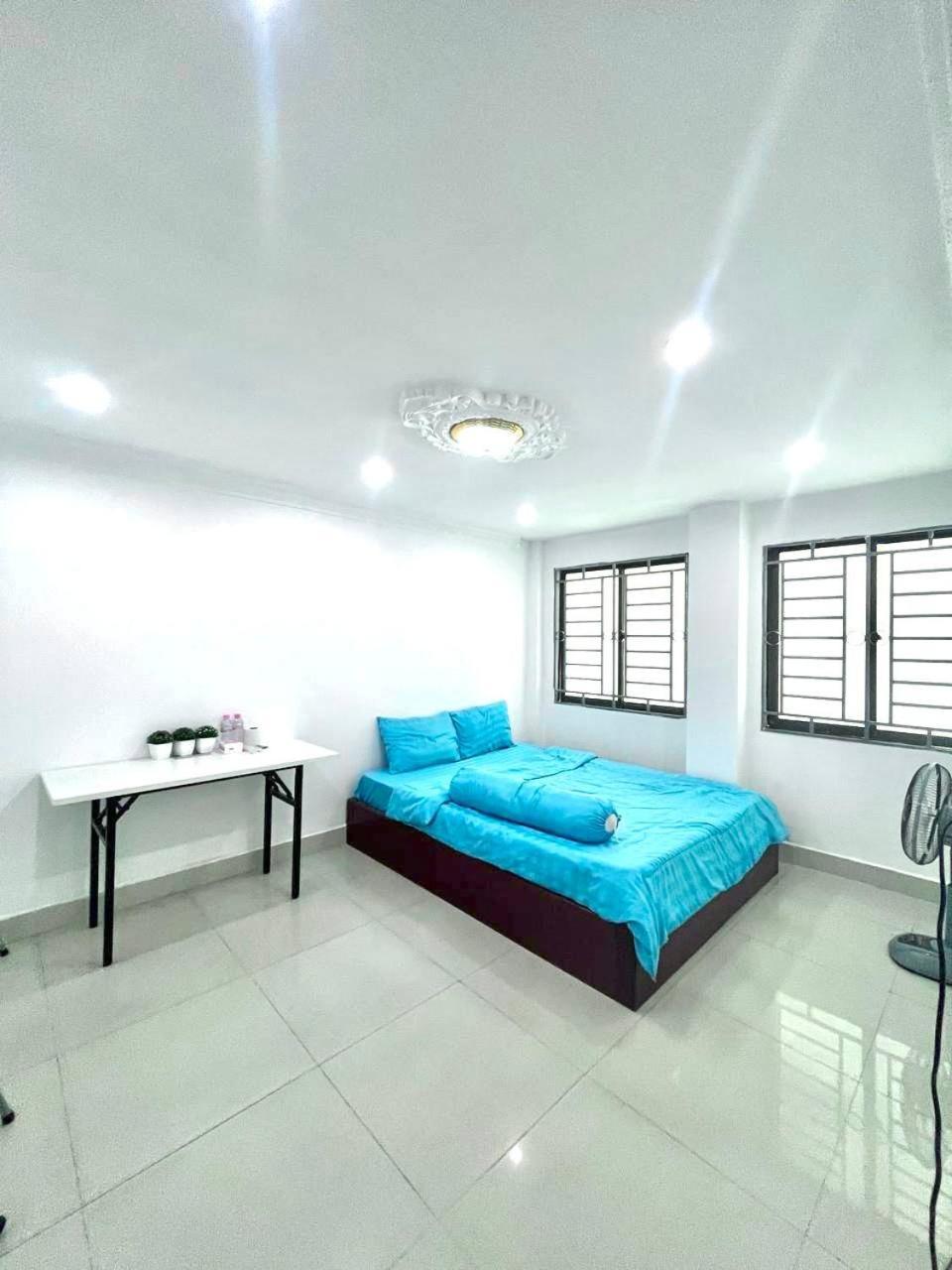 Ferienwohnung The Moonvine On 360 Phnom Penh Exterior foto