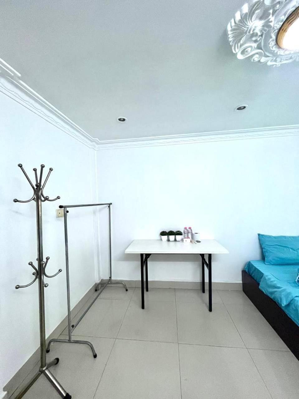 Ferienwohnung The Moonvine On 360 Phnom Penh Exterior foto