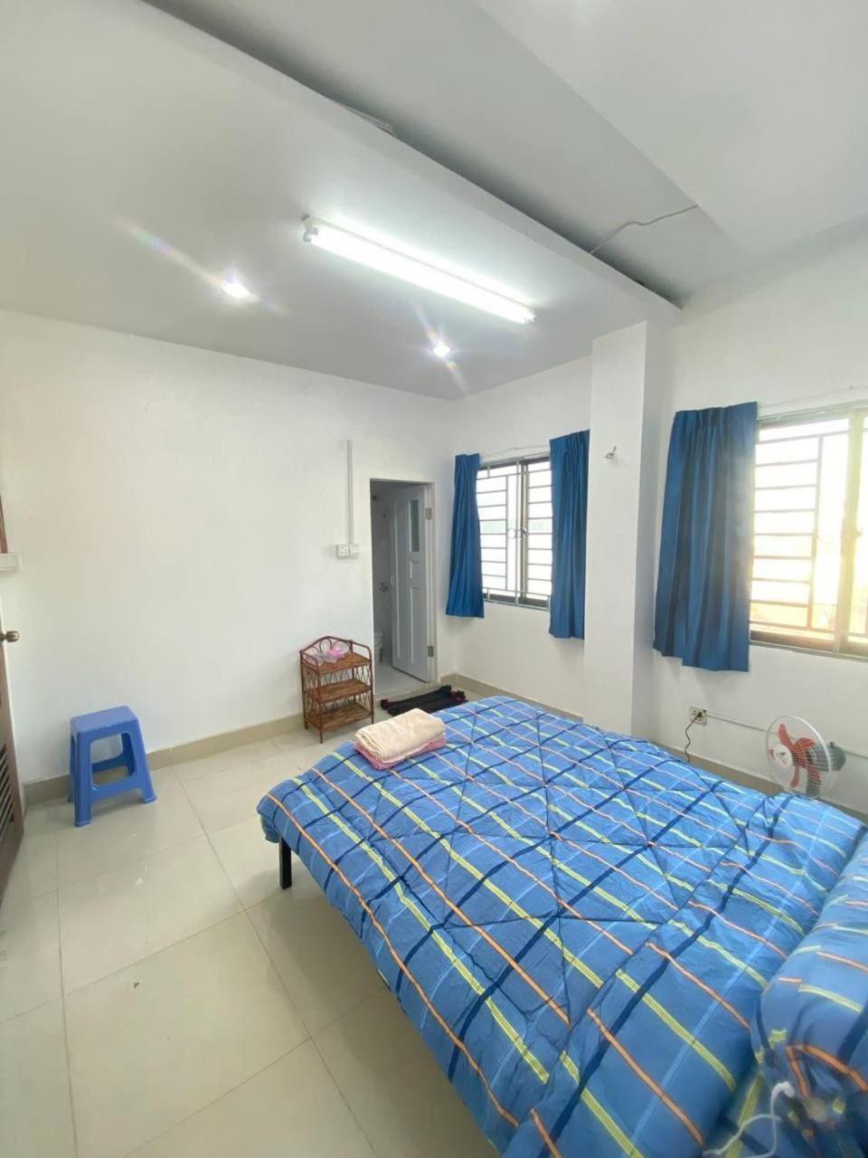 Ferienwohnung The Moonvine On 360 Phnom Penh Exterior foto