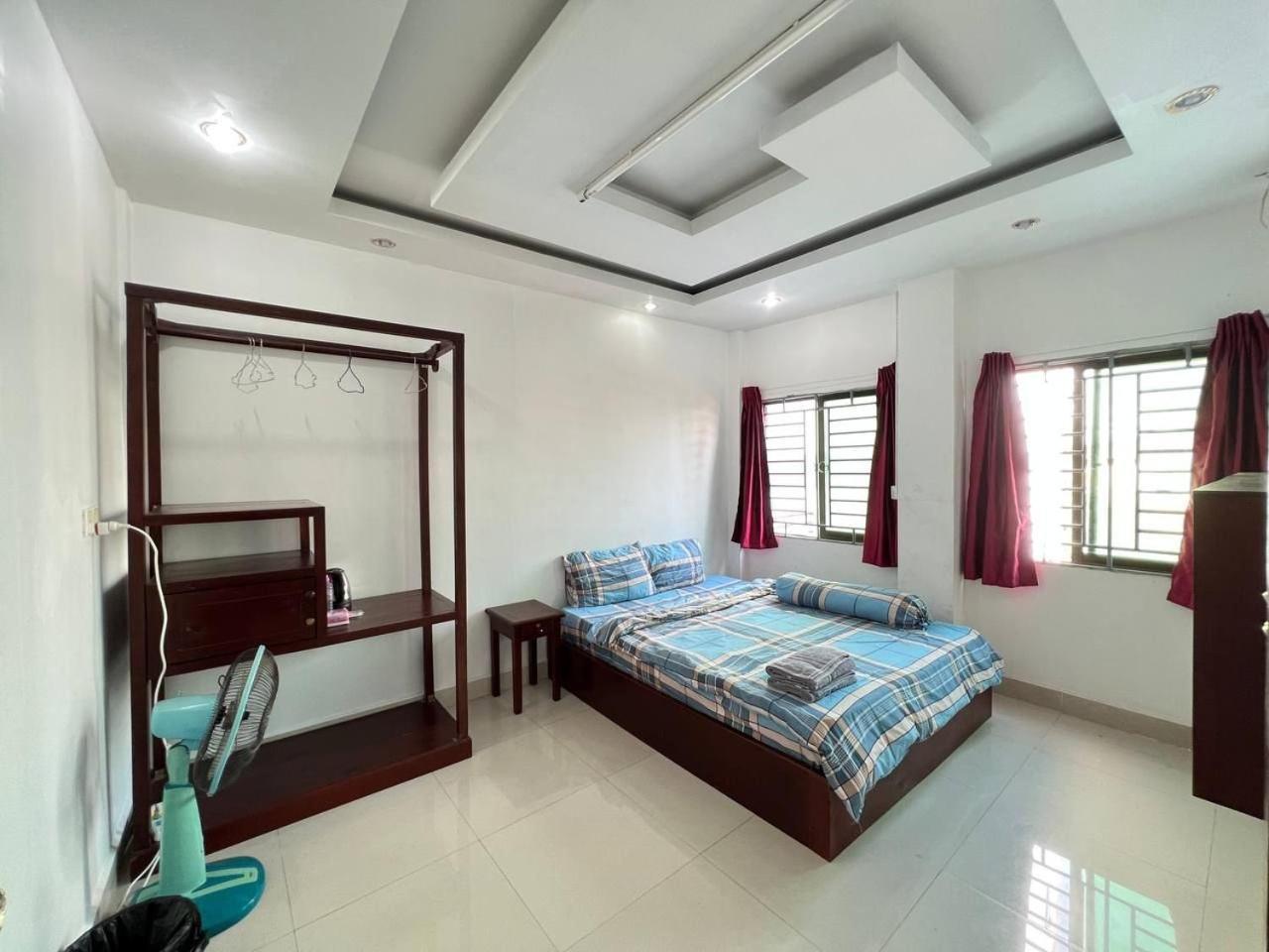 Ferienwohnung The Moonvine On 360 Phnom Penh Exterior foto